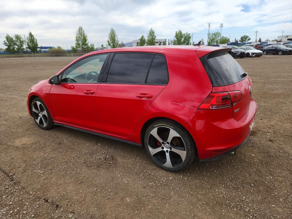 2015 Volkswagen Gti მანქანა იყიდება აუქციონზე, vin: 3VW4T7AU6FM005841, აუქციონის ნომერი: 54841506