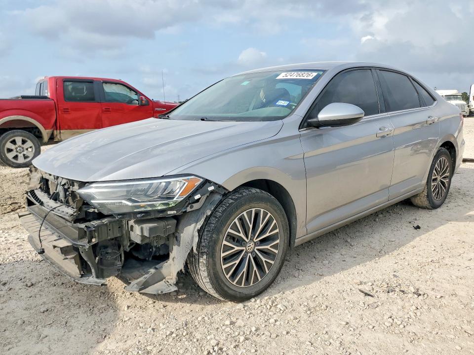 52476826 :رقم المزاد ، 3VWC57BU7MM022312 vin ، 2021 Volkswagen Jetta مزاد بيع