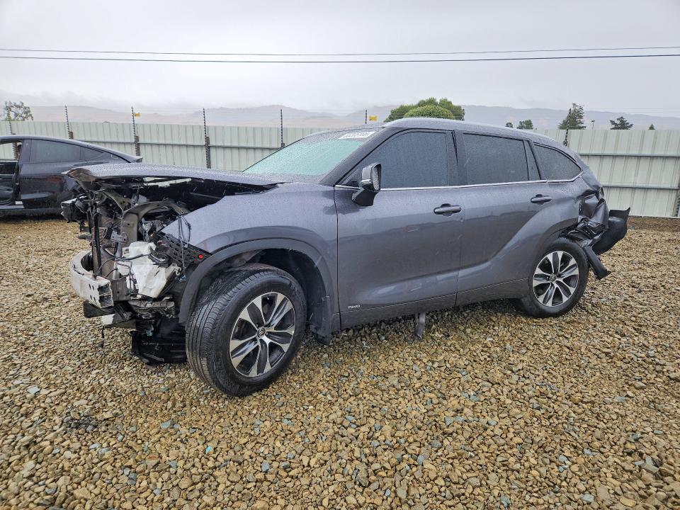 2022 Toyota Highlander Hybrid მანქანა იყიდება აუქციონზე, vin: 5TDHBRCH2NS553076, აუქციონის ნომერი: 57577256