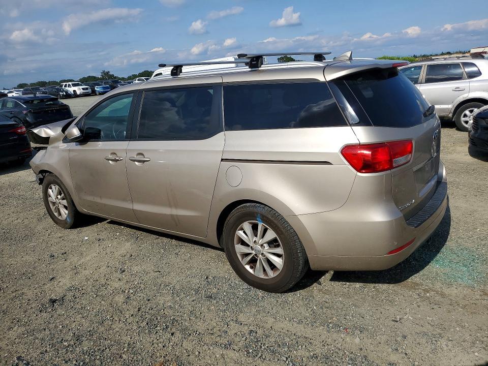 55477856 :رقم المزاد ، KNDMB5C16H6243723 vin ، 2017 Kia Sedona مزاد بيع