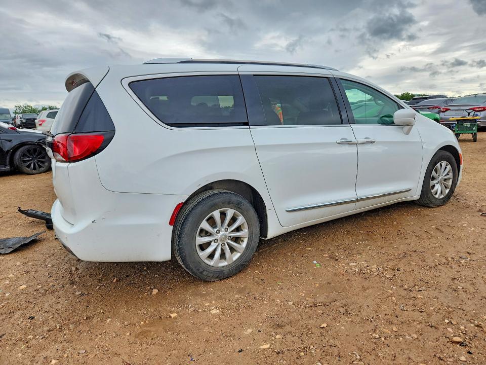 Продаж на аукціоні авто 2019 Chrysler Pacifica, vin: 2C4RC1BG4KR665720, номер лоту: 52095416