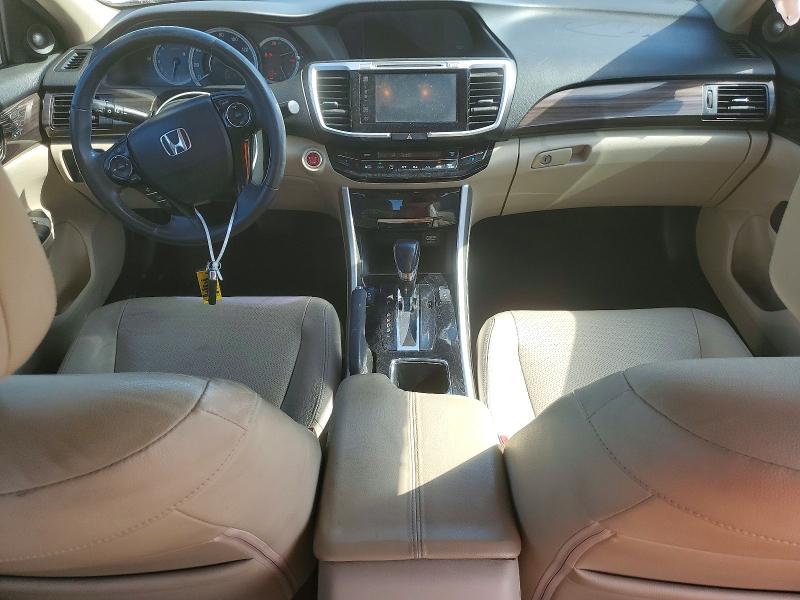 Продажа на аукционе авто 2016 Honda Accord, vin: 1HGCR2F83GA151111, номер лота: 51992316