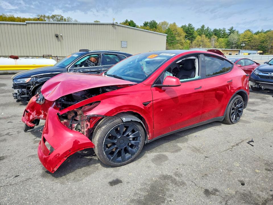 52737156 :رقم المزاد ، 5YJYGDEE3MF207886 vin ، 2021 Tesla Model Y مزاد بيع