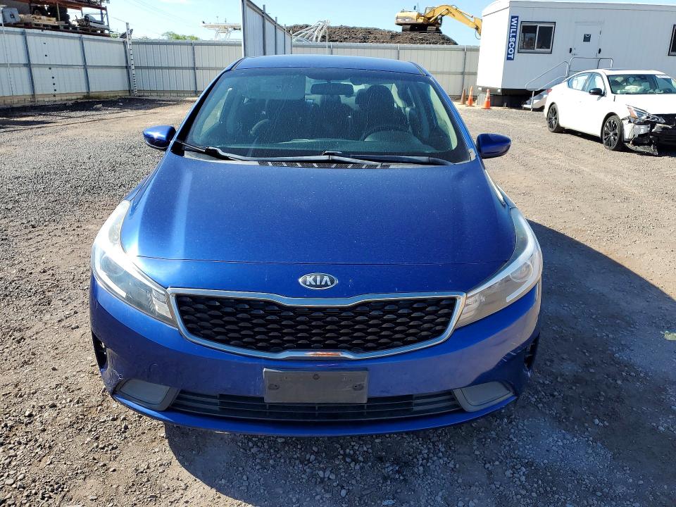 55311726 :رقم المزاد ، 3KPFK4A79JE203940 vin ، 2018 Kia Forte مزاد بيع