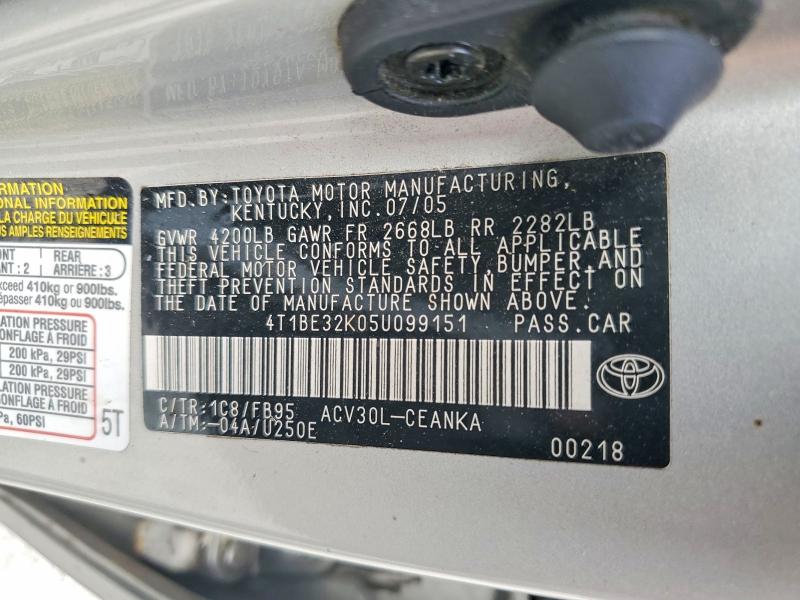 55238026 :رقم المزاد ، 4T1BE32K05U099151 vin ، 2005 Toyota Camry مزاد بيع