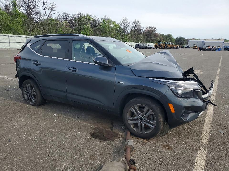 54017716 :رقم المزاد ، KNDEUCAA7P7460003 vin ، 2023 Kia Seltos مزاد بيع