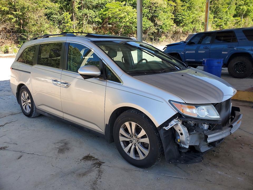51841446 :رقم المزاد ، 5FNRL5H64FB026499 vin ، 2015 Honda Odyssey مزاد بيع
