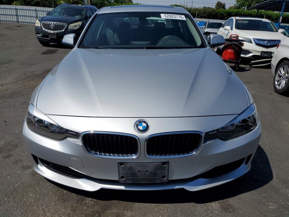 2015 Bmw 320 მანქანა იყიდება აუქციონზე, vin: WBA3B1C54FK139532, აუქციონის ნომერი: 52083776