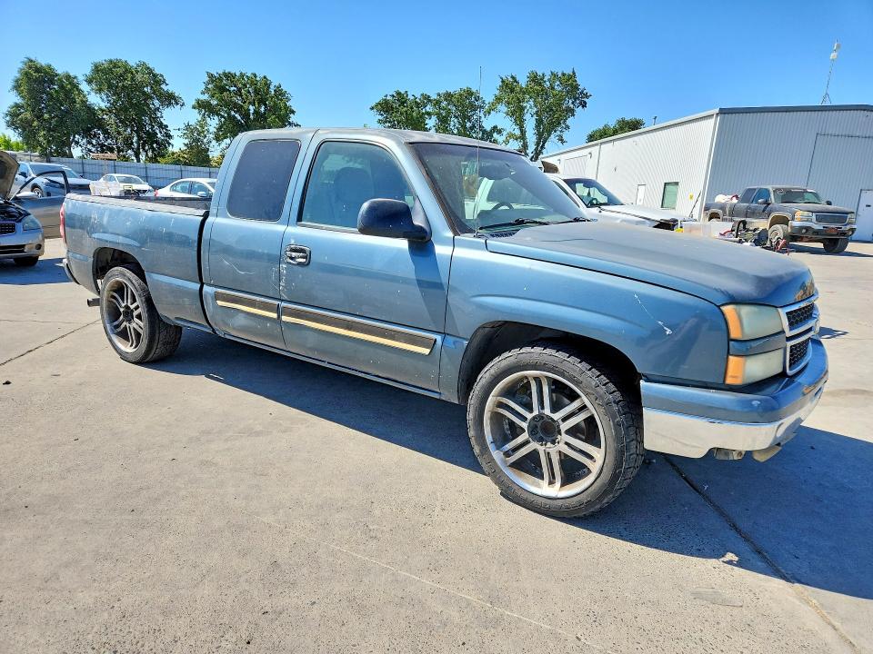 Продажа на аукционе авто 2006 Chevrolet Silverado, vin: 1GCEC19X96Z246794, номер лота: 54729186