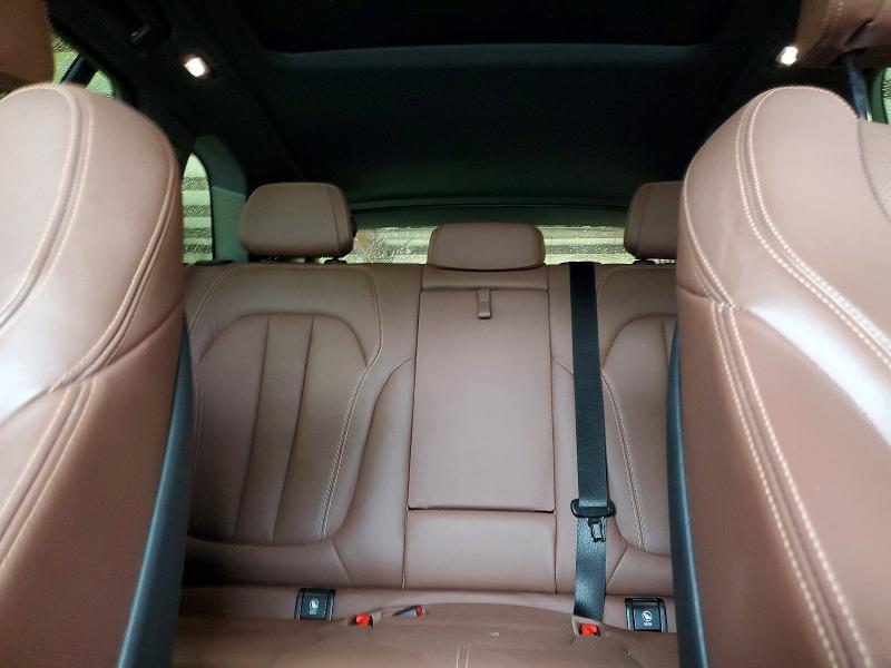 54601696 :رقم المزاد ، 5UXCR6C02M9F33066 vin ، 2021 Bmw X5 مزاد بيع