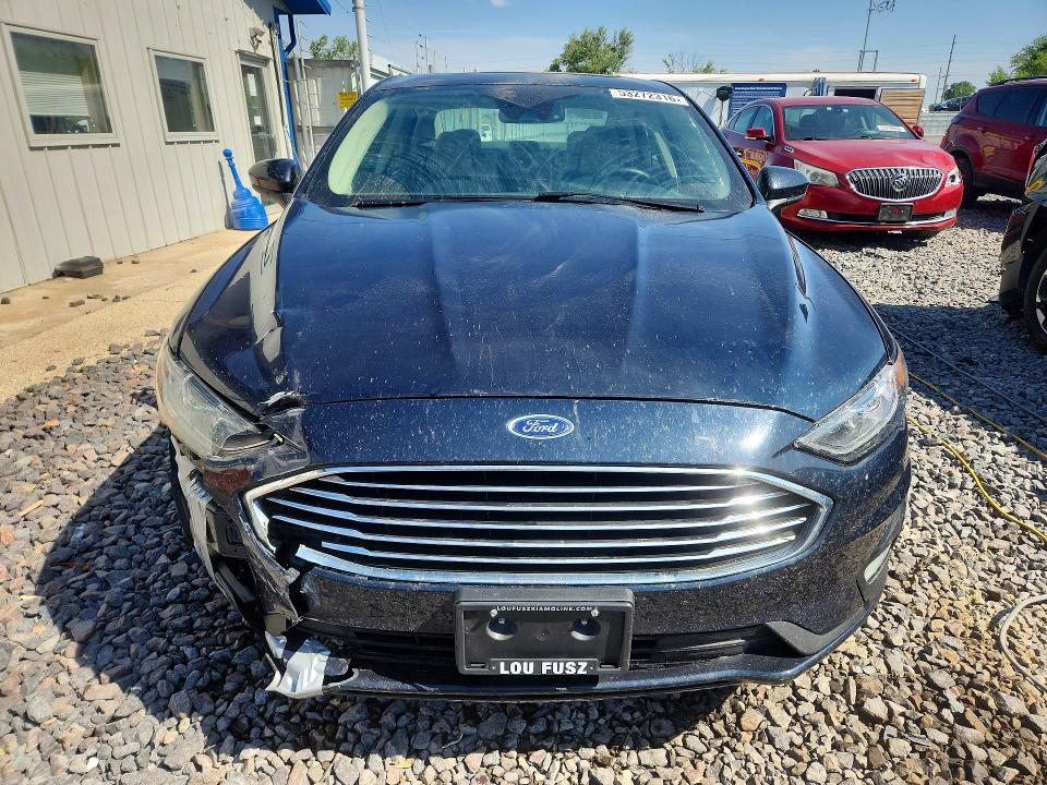 Продажа на аукционе авто 2020 Ford Fusion, vin: 3FA6P0HDXLR226232, номер лота: 53272316