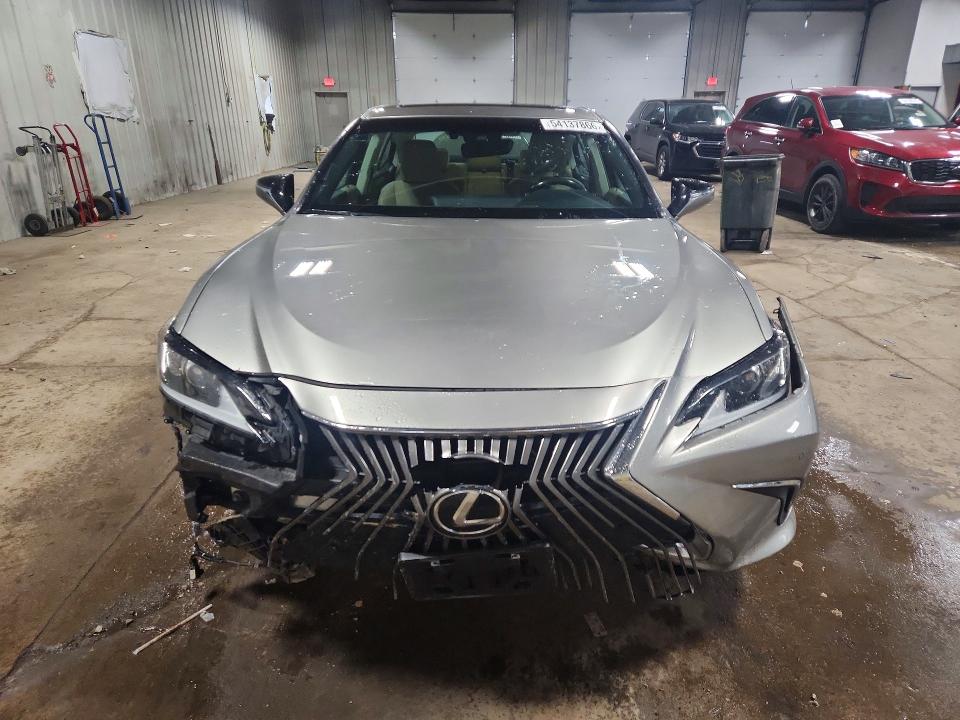 2020 Lexus Es მანქანა იყიდება აუქციონზე, vin: 58ADZ1B15LU061316, აუქციონის ნომერი: 54137866