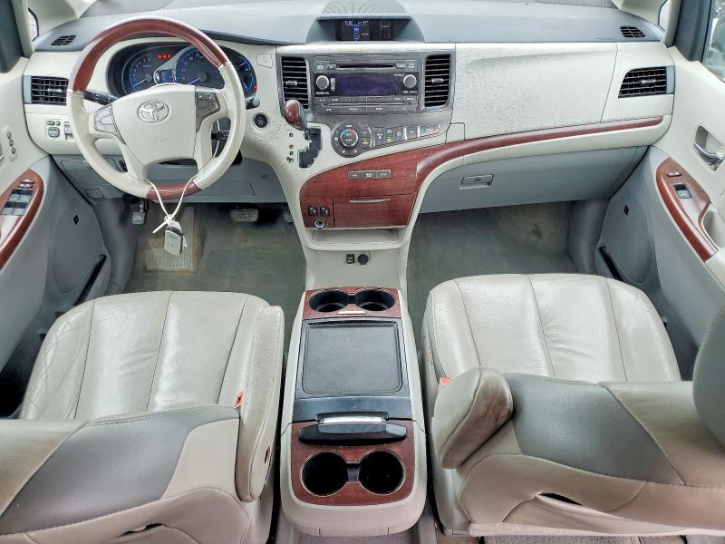 2013 Toyota Seinna მანქანა იყიდება აუქციონზე, vin: 5TDYK3DCXDS283853, აუქციონის ნომერი: 51194716