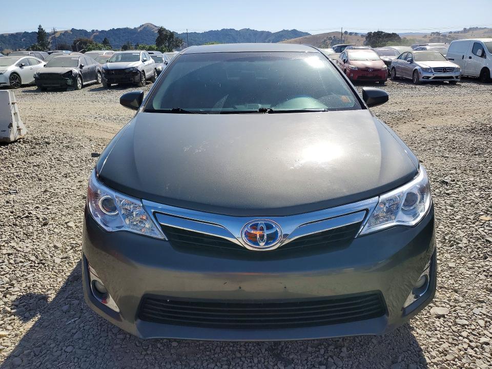 2012 Toyota Camry Hybrid მანქანა იყიდება აუქციონზე, vin: 4T1BD1FK2CU034140, აუქციონის ნომერი: 54184806