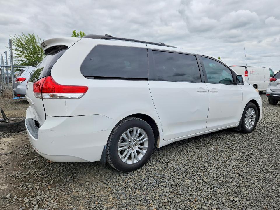 Aukcja sprzedaży 2011 Toyota Sienna, vin: 5TDYK3DCXBS050391, numer aukcji: 54752066