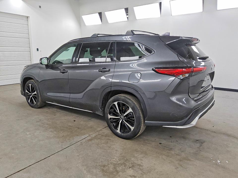 Aukcja sprzedaży 2022 Toyota Highlander, vin: 5TDJZRBH9NS246132, numer aukcji: 49289116