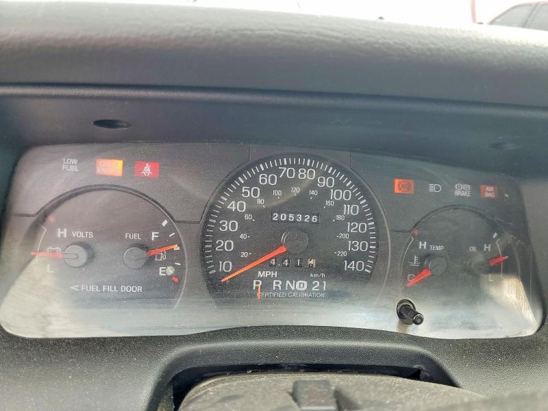 Aukcja sprzedaży 2005 Ford Crown Victoria, vin: 2FAHP71W25X162415, numer aukcji: 52170786