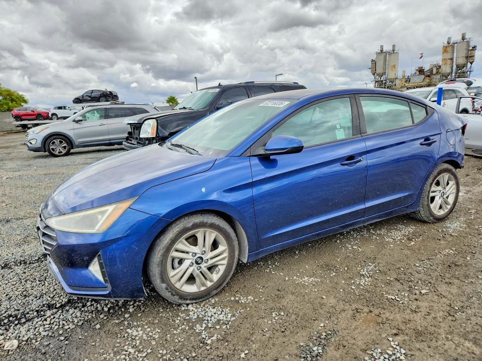2020 Hyundai Elantra მანქანა იყიდება აუქციონზე, vin: 5NPD84LF6LH520728, აუქციონის ნომერი: 52216036