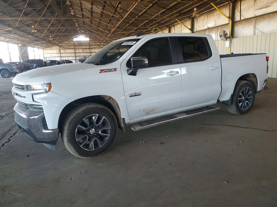 Продажа на аукционе авто 2021 Chevrolet Silverado, vin: 3GCUYDED5MG190733, номер лота: 55095186