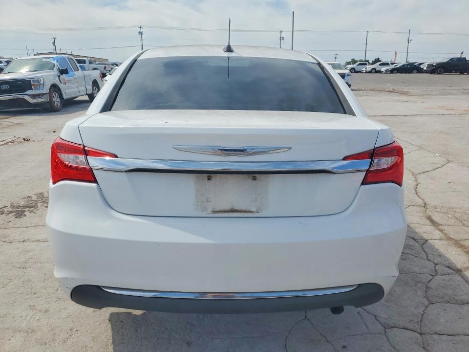52251556 :رقم المزاد ، 1C3CCBAB7CN167306 vin ، 2012 Chrysler 200 مزاد بيع