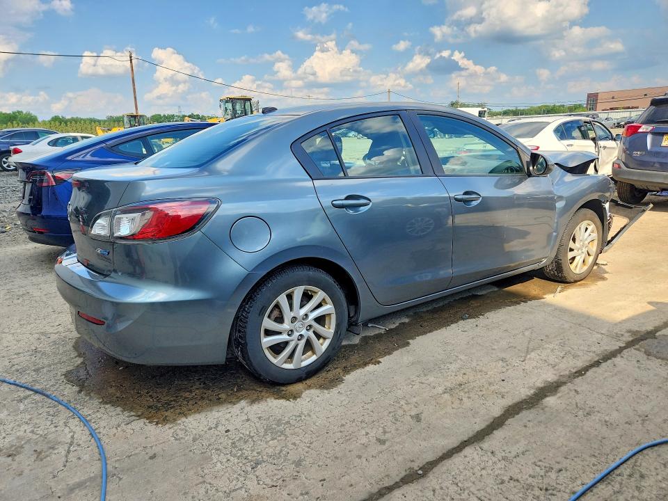 53928036 :رقم المزاد ، JM1BL1W88C1656013 vin ، 2012 Mazda 3 مزاد بيع