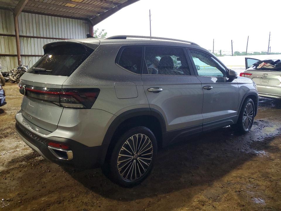 Продажа на аукционе авто 2025 Volkswagen Taos, vin: 3VVSC7B21SM040838, номер лота: 51870946
