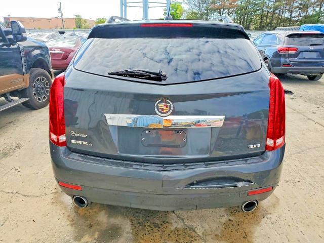 Продаж на аукціоні авто 2015 Cadillac Srx, vin: 3GYFNEE3XFS556971, номер лоту: 52864456
