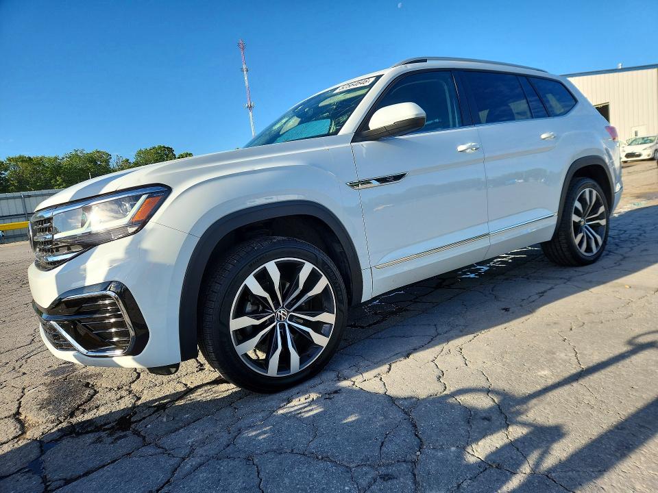 Продажа на аукционе авто 2021 Volkswagen Atlas, vin: 1V2SR2CA0MC597782, номер лота: 52564646