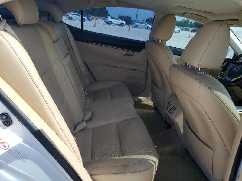 54113456 :رقم المزاد ، JTHBK1GG4F2173592 vin ، 2015 Lexus Es مزاد بيع