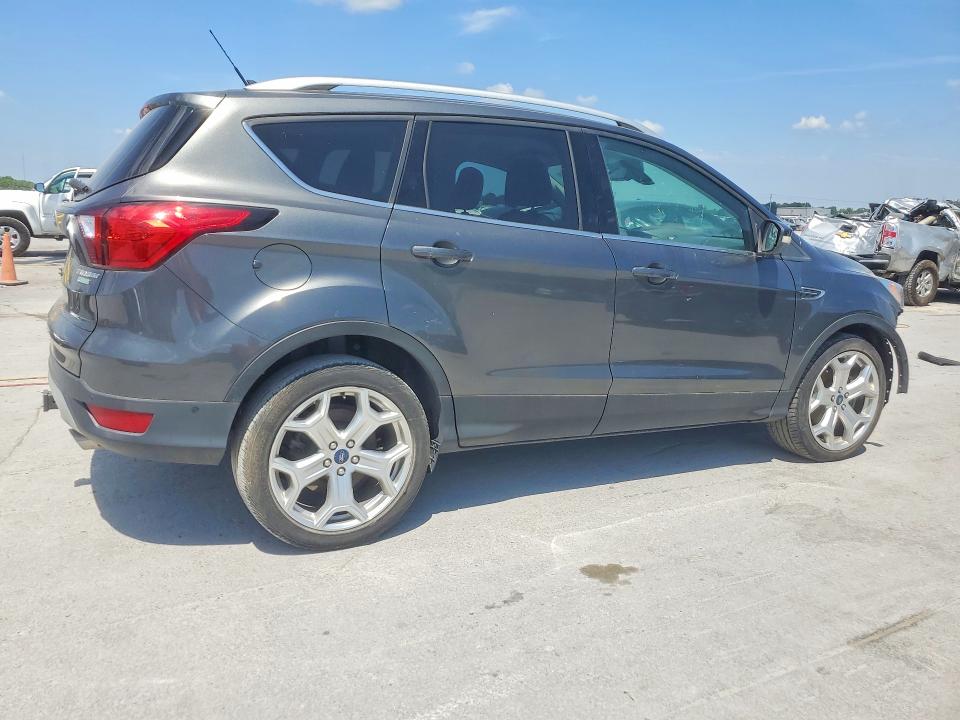 Продажа на аукционе авто 2019 Ford Escape, vin: 1FMCU0J93KUA84613, номер лота: 53905266