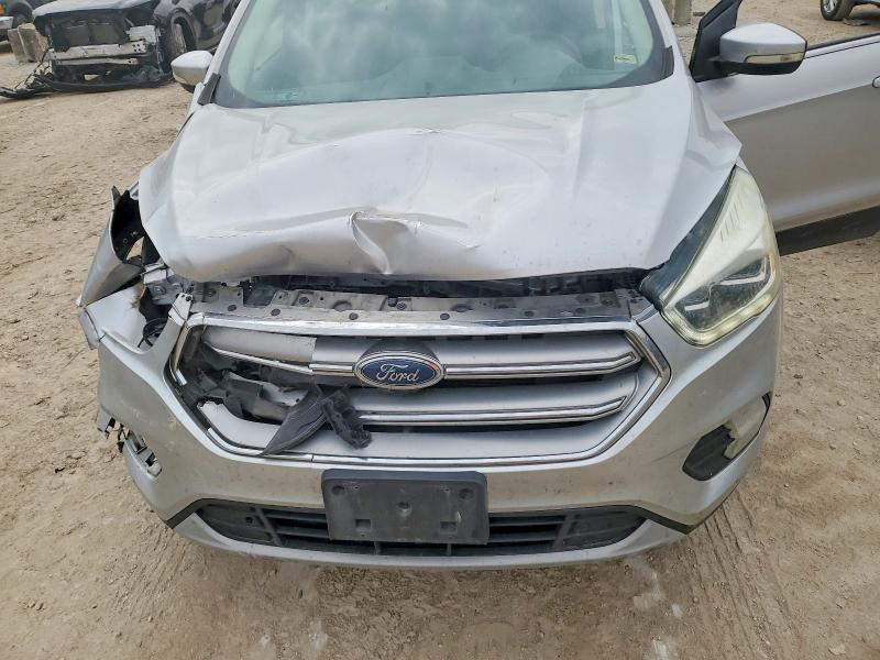 Продаж на аукціоні авто 2017 Ford Escape, vin: 1FMCU9J99HUD11042, номер лоту: 54298076