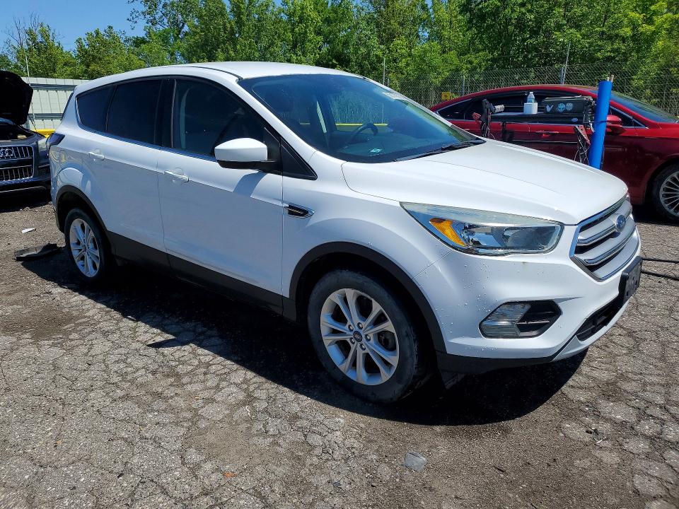 55176576 :رقم المزاد ، 1FMCU9GD7HUB27259 vin ، 2017 Ford Escape مزاد بيع