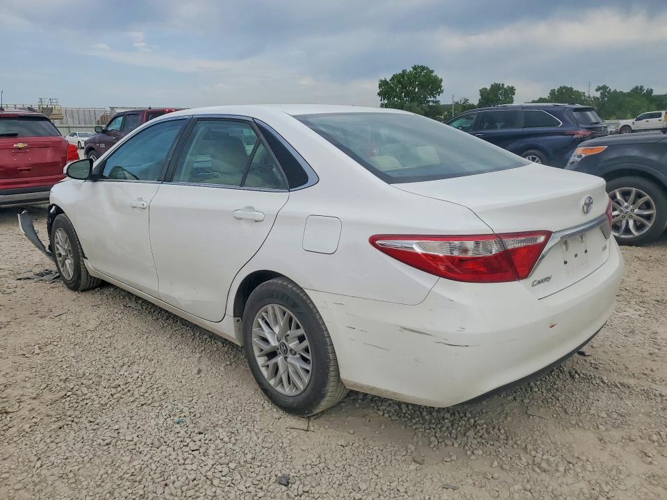 53523986 :رقم المزاد ، 4T1BF1FK3HU666968 vin ، 2017 Toyota Camry مزاد بيع