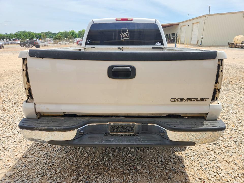 2003 Chevrolet Silverado მანქანა იყიდება აუქციონზე, vin: 1GCHK23103F161785, აუქციონის ნომერი: 51999246