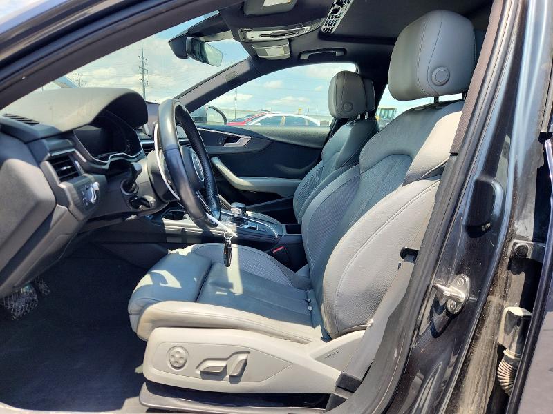 Продажа на аукционе авто 2017 Audi A4, vin: WAUFNAF47HN063054, номер лота: 55416496