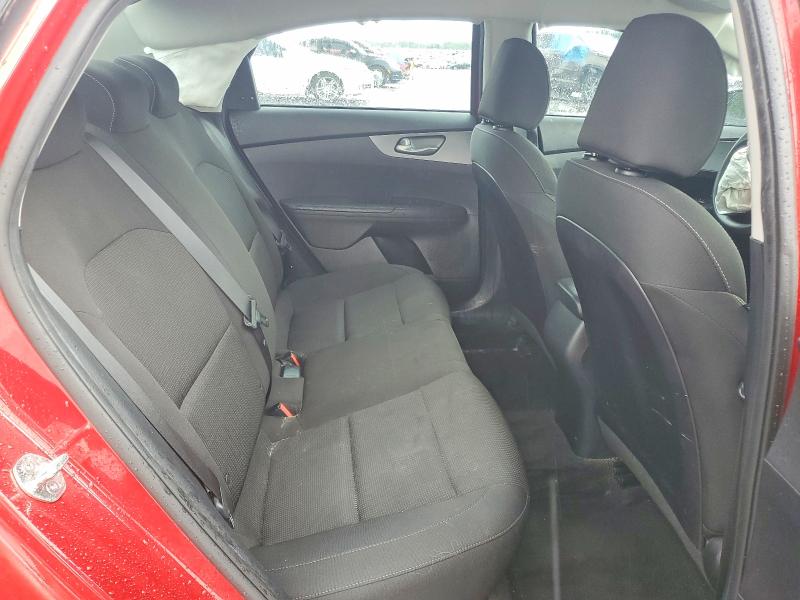 55188386 :رقم المزاد ، 3KPF24AD6ME358956 vin ، 2021 Kia Forte مزاد بيع