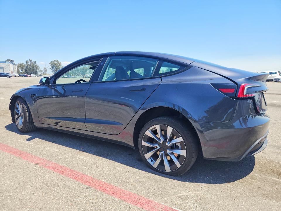 2025 Tesla Model 3 მანქანა იყიდება აუქციონზე, vin: 5YJ3E1EA1SF025239, აუქციონის ნომერი: 51643646