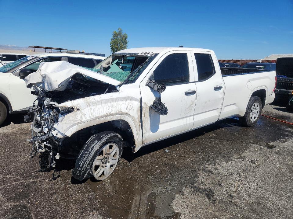 Продажа на аукционе авто 2024 Toyota Tundra, vin: 5TFKB5GD3RX003150, номер лота: 53573296