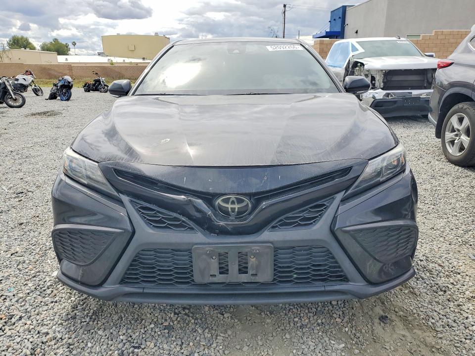 Продаж на аукціоні авто 2023 Toyota Camry, vin: 4T1G11AK7PU151644, номер лоту: 52092266