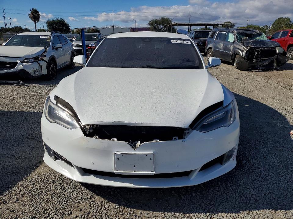 Продаж на аукціоні авто 2016 Tesla Model S, vin: 5YJSA1E13GF162391, номер лоту: 53749826