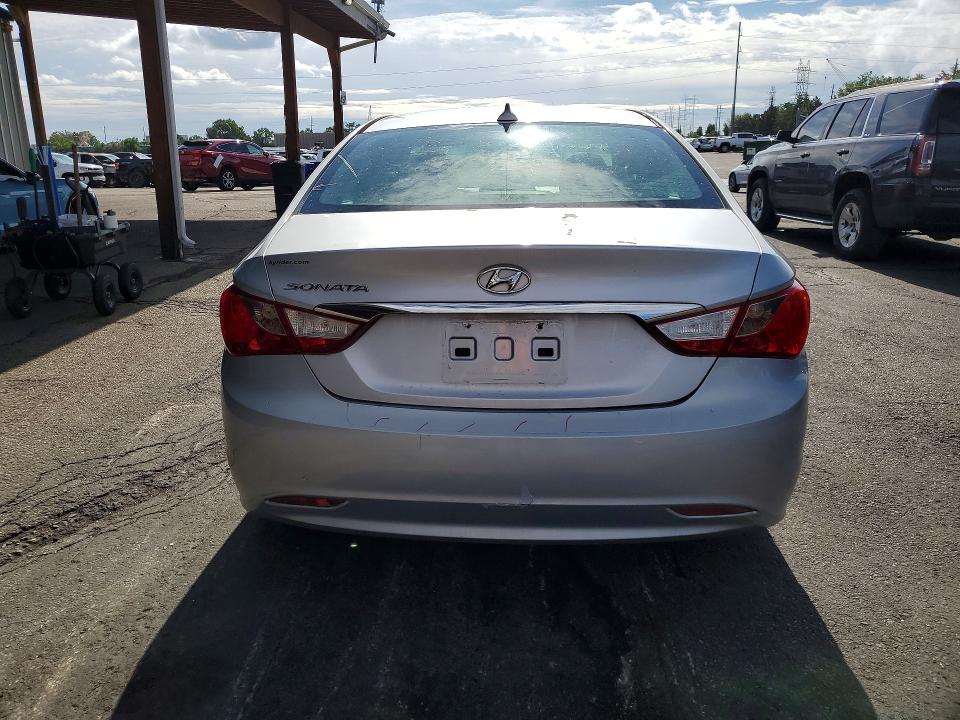 2013 Hyundai Sonata მანქანა იყიდება აუქციონზე, vin: 5NPEB4AC2DH603444, აუქციონის ნომერი: 53735206