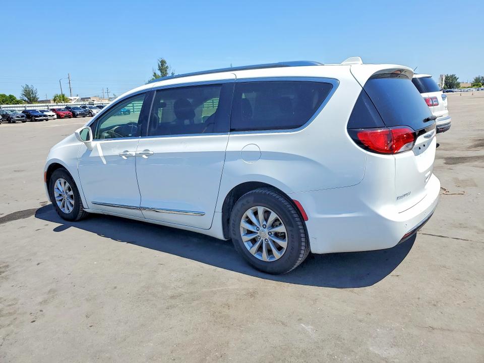 Продаж на аукціоні авто 2019 Chrysler Pacifica, vin: 2C4RC1BG3KR626388, номер лоту: 52931286