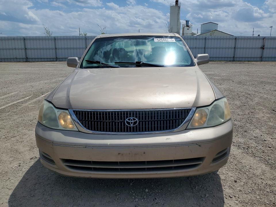 52046246 :رقم المزاد ، 4T1BF28B51U158140 vin ، 2001 Toyota Avalon مزاد بيع