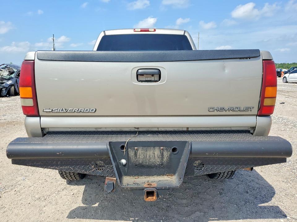2001 Chevrolet Silverado მანქანა იყიდება აუქციონზე, vin: 1GCHC23G41F125774, აუქციონის ნომერი: 55118446
