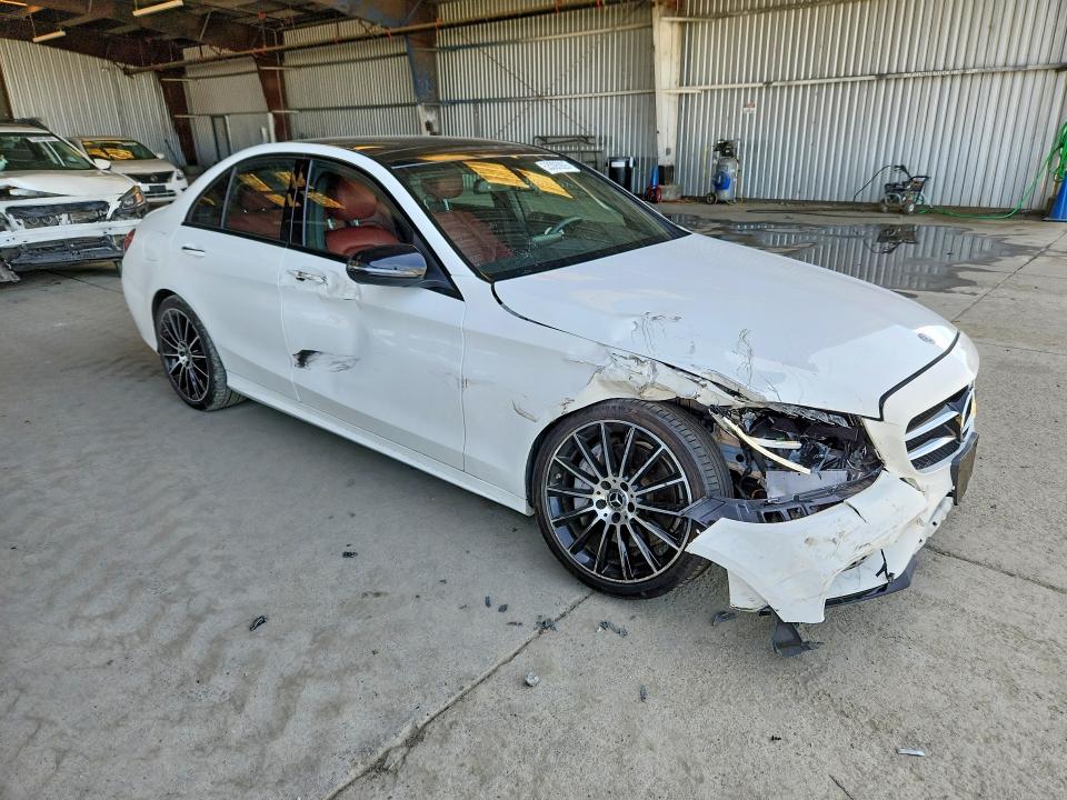 53305926 :رقم المزاد ، WDDWF4JB2JR414836 vin ، 2018 Mercedes-benz C مزاد بيع