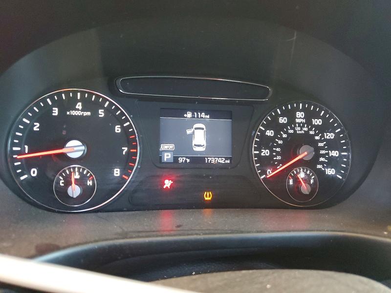 52931596 :رقم المزاد ، 5XYPGDA58LG676996 vin ، 2020 Kia Sorento مزاد بيع