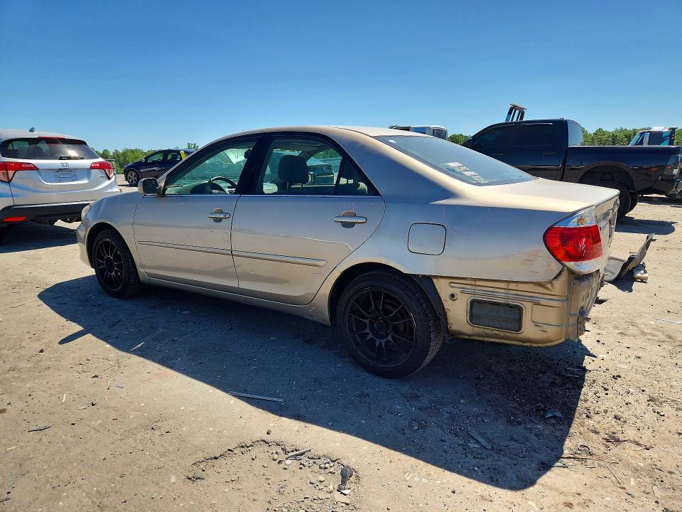 55301566 :رقم المزاد ، 4T1BE32K66U675830 vin ، 2006 Toyota Camry مزاد بيع
