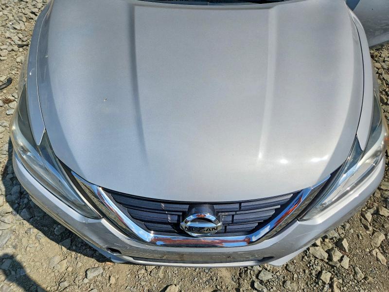 Auction sale of the 2018 Nissan Altima, vin: 1N4AL3AP9JC132219, lot number: 53995956