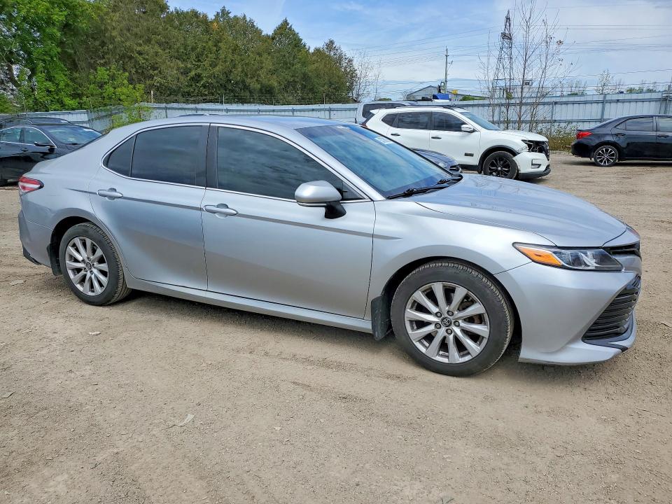 Продаж на аукціоні авто 2018 Toyota Camry, vin: 4T1B11HKXJU597827, номер лоту: 53736876