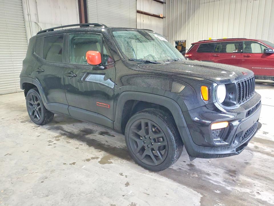 54589846 :رقم المزاد ، ZACNJBBB1LPL72956 vin ، 2020 Jeep Renegade مزاد بيع